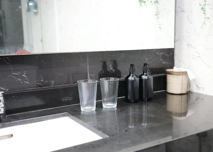 Bangrakhomey - Cozy Private In State Tower Apartment